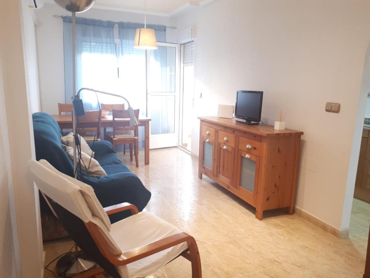 Apartamento 9 De Octubre Los Montesinos Bagian luar foto