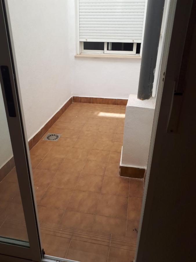 Apartamento 9 De Octubre Los Montesinos Bagian luar foto